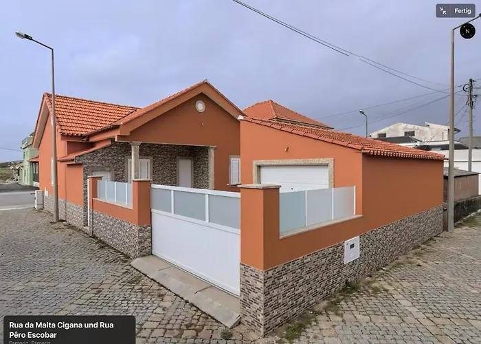 House At Esmoriz